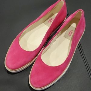 UGG Woman's Diva Pink Kami Skimmer Size 8